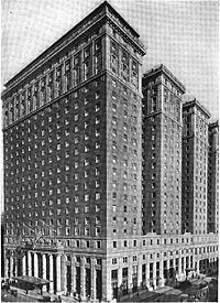 Hotel Pennsylvania, NY (external view, ca 1919).jpg