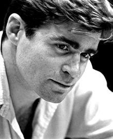 Treat Williams - 1982.jpg