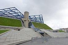 AccorHotels Arena @ Bercy @ Paris (27157316713).jpg