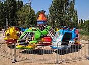 Amusement ride in Gagarina park.jpg