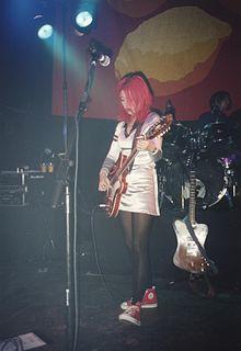 Miki Berenyi on stage in 1994