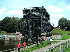 The Anderton Boat Lift - geograph.org.uk - 1456485.jpg