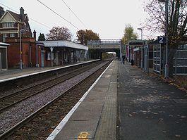 Bush Hill Park stn look south2.JPG