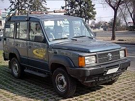 Tata Sumo EX 2.0 TDi 4x4 2001 (15260028476).jpg