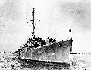 USS Pratt (DE-363) at anchor, circa in 1945.jpg