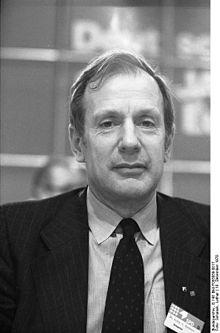 Bundesarchiv B 145 Bild-F055059-0017, Köln, SPD-Parteitag, Dohnanyi.jpg