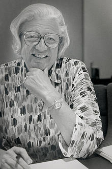 Hanna Holborn Gray.jpg