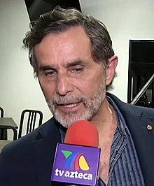 Humberto Zurita en entrevista.jpg