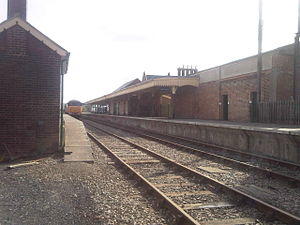 Dereham station 2009.jpg