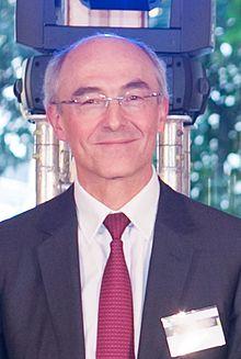 Benoît Potier 2013 (cropped).jpg