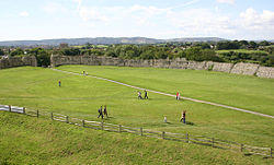 PevenseyRomanWallC.jpg
