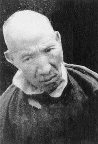 本珠仓·洛桑扎西.jpg