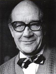 Actor and comedian Jimmy Jewel.jpg