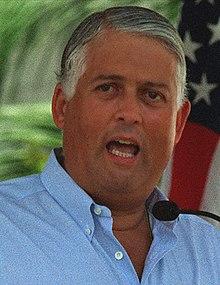 Mr. Ernesto Perez Balladares (cropped).jpg