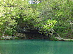 Maramec Spring 20050423 1.jpg