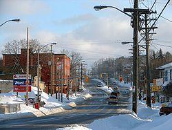Merivale Road goes through the centre of Carlington.