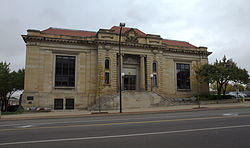 Akron Public Library (Akron, Ohio).jpg