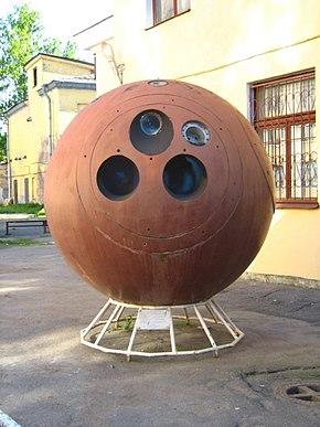 Zenit space vehicle.jpg