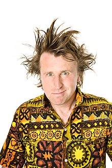 Milton Jones portrait.jpg