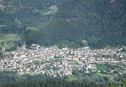 Veduta di Castello Tesino da Cima Lasta.JPG