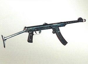 PPS-43 Soviet 7.62 mm submachine gun.jpg