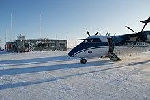 Hall Beach, Nunavut (13431620684).jpg