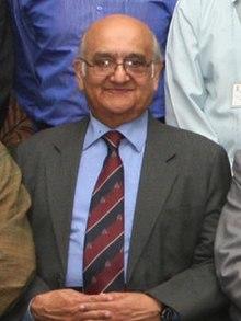 Prof. Rehman Sobhan at Rashtrapati Bhavan in New Delhi on 05 October 2012.jpg