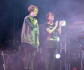 Tegan and Sara post-concert at July 2014 Hillside Festival