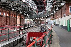 Holyhead Railway Station, Holy Island (507270) (32932192272).jpg