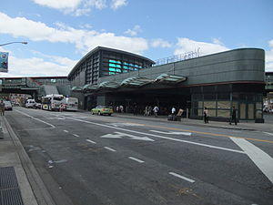 Jackson Heights-Roosevelt Avenue Terminal.JPG