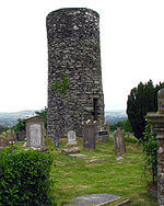Drumbo Round Tower - geograph.org.uk - 841467.jpg