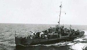 USS Melvin R. Nawman (DE-416) underway at sea, circa in 1944.jpg