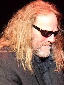 Wayne Isham nagroda-Award Outstanding Achieverements in the Field of Music Videos. Camerimage 2017 (cropped).jpg