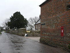 Tarrant Launceston, postbox No. DT11 14 - geograph.org.uk - 1064151.jpg