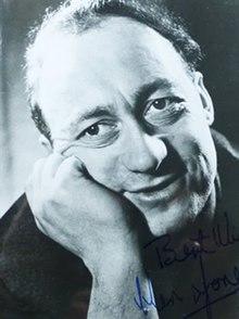 Ken Jones (actor).jpg