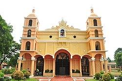 Church of Alangalang, Leyte.jpg