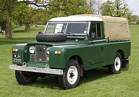 Land Rover LWB registered June 1967.JPG