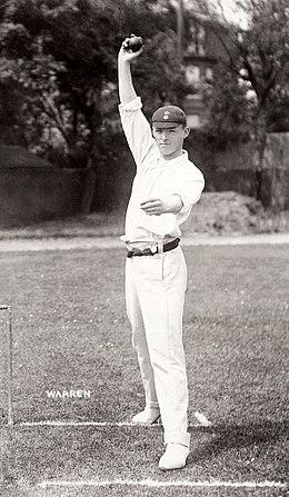 Arnold Warren c1908.jpg