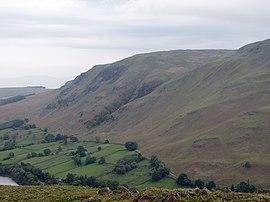 Arthur's Pike from Hallin Fell 1.jpg