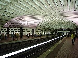 WMATA metro center crossvault.jpg