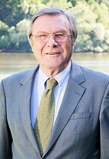 Wolfgang Gerhardt, 2016 (cropped).jpg