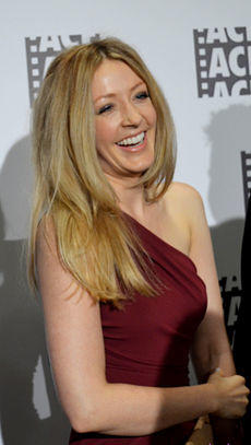 Jennifer Finnigan.jpg