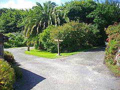Guide post in Holy Vale, St. Mary's - geograph.org.uk - 932015.jpg