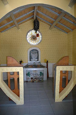 D H Lawrence Ranch-Lawrence Memorial-interior.JPG