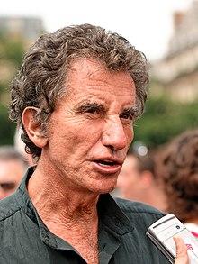 Jack Lang Gay Pride Paris 2008 n2.jpg