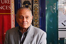 Maurice Kanbar.jpg
