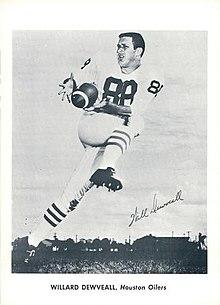 Willard Dewveall 1961.jpg