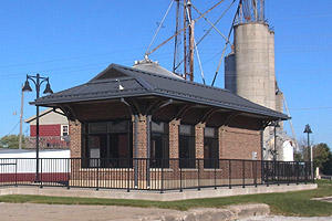 Rensselaer station building, October 2015.jpg