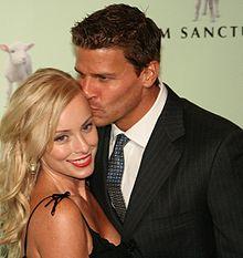David Boreanaz Jaime Bergman May 2006.jpg