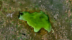 Old Wives Lake as seen from space.png